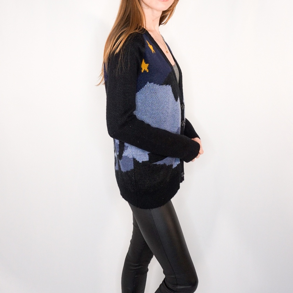 LA : HEARTS Starry Night Blue Knit Botton Sweater - Picture 3 of 8